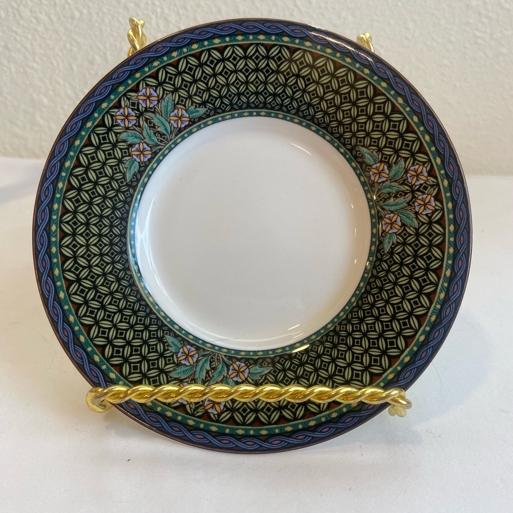 (4) Christopher Stuart cheese plates